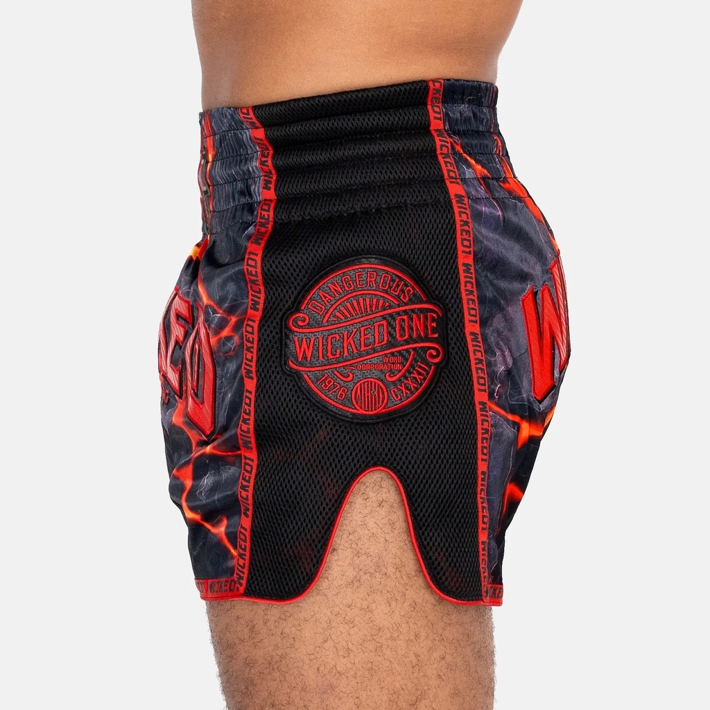 Wicked One Muay Thai Shorts Magma, Schwarz-Rot 2