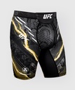 Venum Compression Shorts UFC Adrenaline Unrivaled – Israel Adesanaya, Schwarz-Gold 2