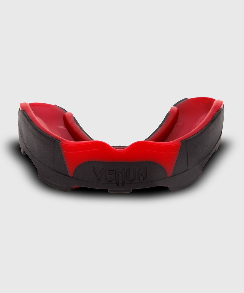 Venum Mouthguard Predator, Black-Red