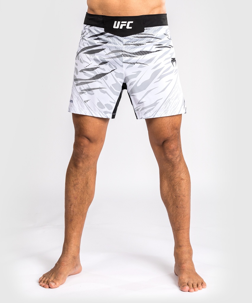 Venum Fight Shorts UFC Fusion Authentic Fight Night Short Fit, White