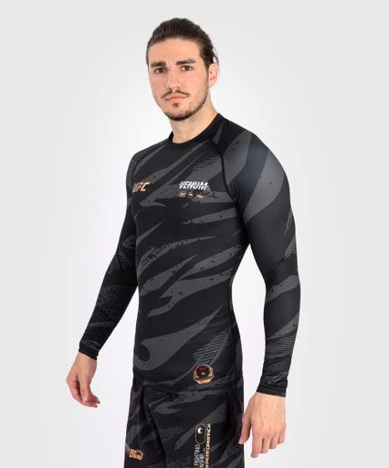 Venum Rash Guard UFC Adrenaline Fight Week Performance, Black-Camo